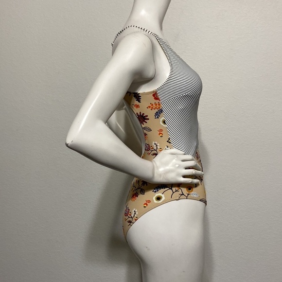CupShe NEW Boho Floral Striped Wrap Swim One Piece Bathing Suit Size S - Picture 6 of 11